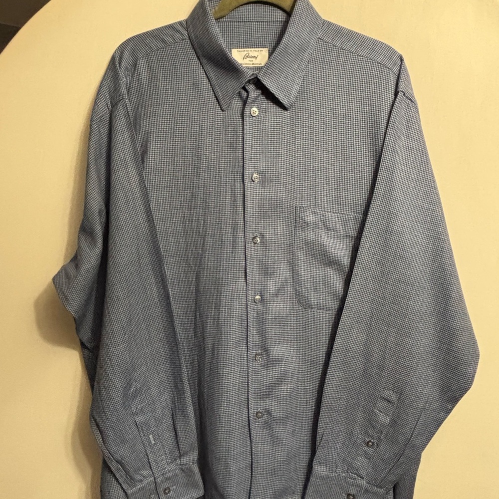 Brioni Men’s Shirt. Size XL. Black/Blue Houndstooth Check. Like new.